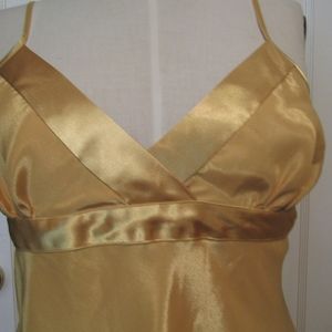 VICTORIA SECRET BUTTERSCOTCH CHEMISE Medium